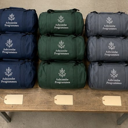 Customized duffel bags for schools, colleges and universities